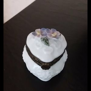 Katherine's Collection Tiny Heart Keeper Box